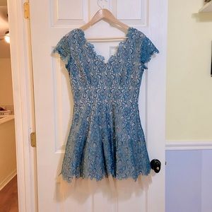 Preloved, Nha Khanh On Cloud Nine Lace Dress. Teal, size 8, cap sleeves.